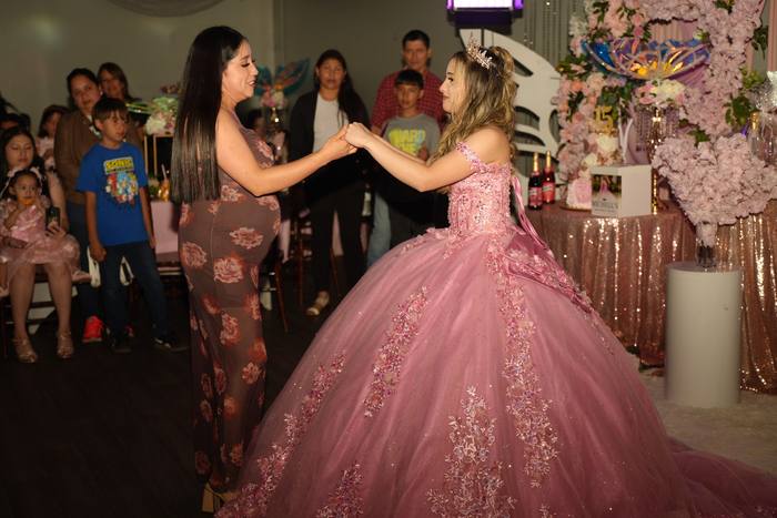 Foto de los XV años de Michell