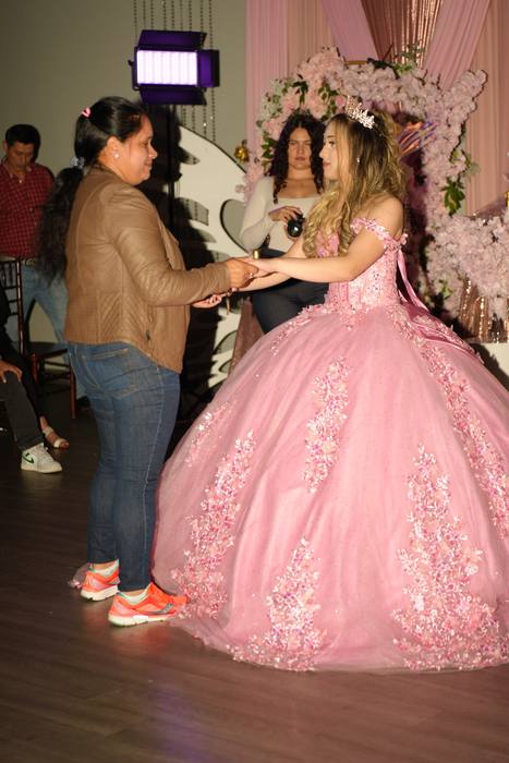 Foto de los XV años de Michell