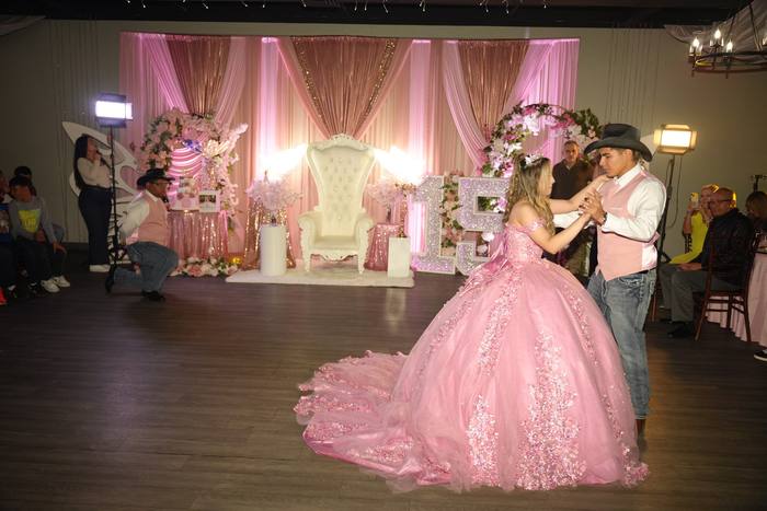 Foto de los XV años de Michell