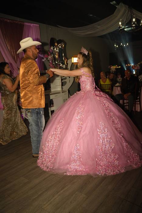 Foto de los XV años de Michell
