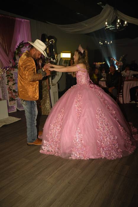 Foto de los XV años de Michell