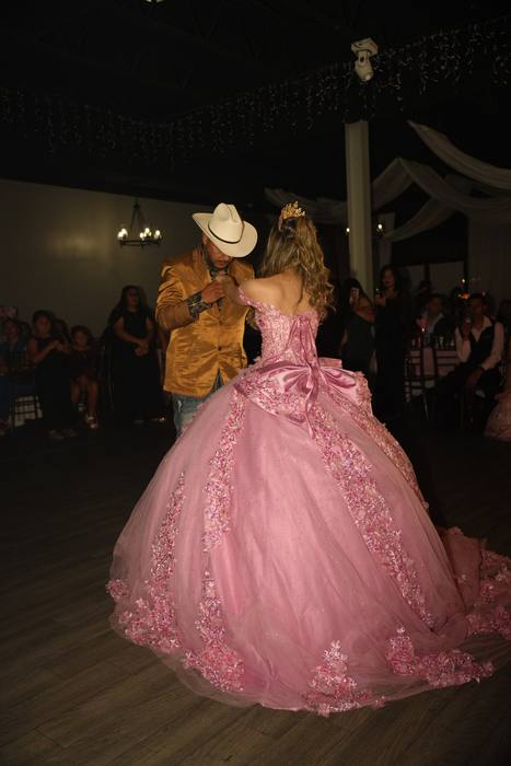 Foto de los XV años de Michell
