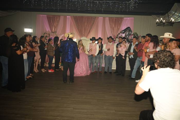 Foto de los XV años de Michell