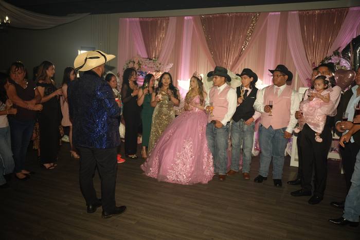 Foto de los XV años de Michell