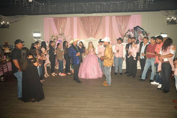 Foto de los XV años de Michell