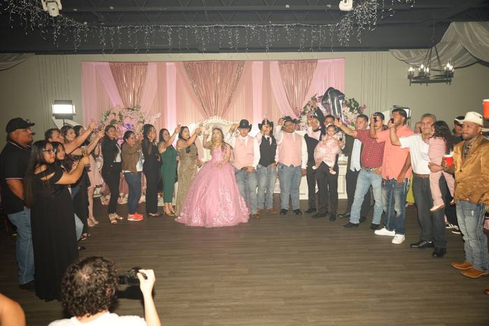 Foto de los XV años de Michell