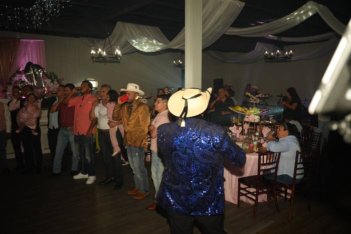 Foto de los XV años de Michell