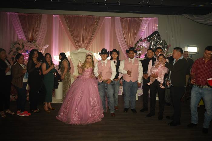 Foto de los XV años de Michell