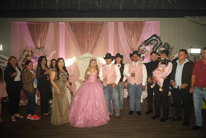 Foto de los XV años de Michell