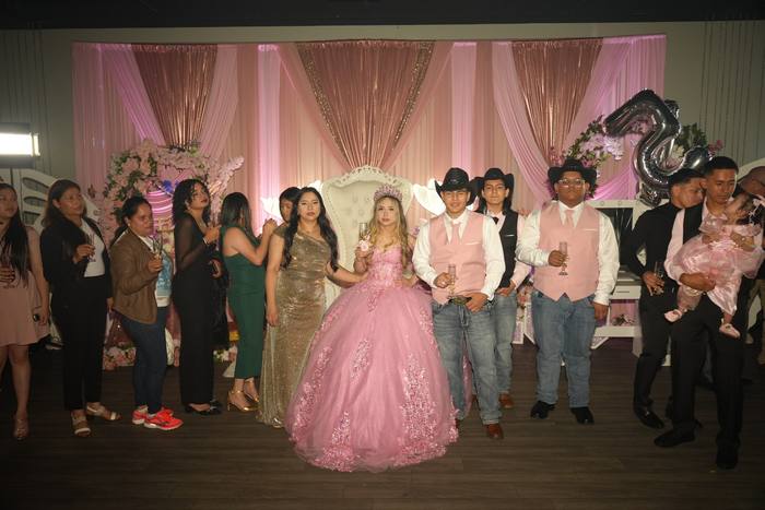 Foto de los XV años de Michell