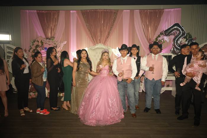 Foto de los XV años de Michell