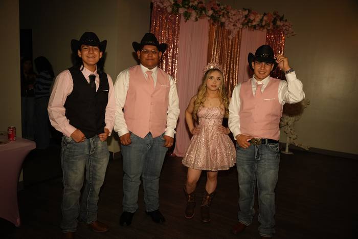 Foto de los XV años de Michell