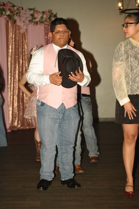 Foto de los XV años de Michell
