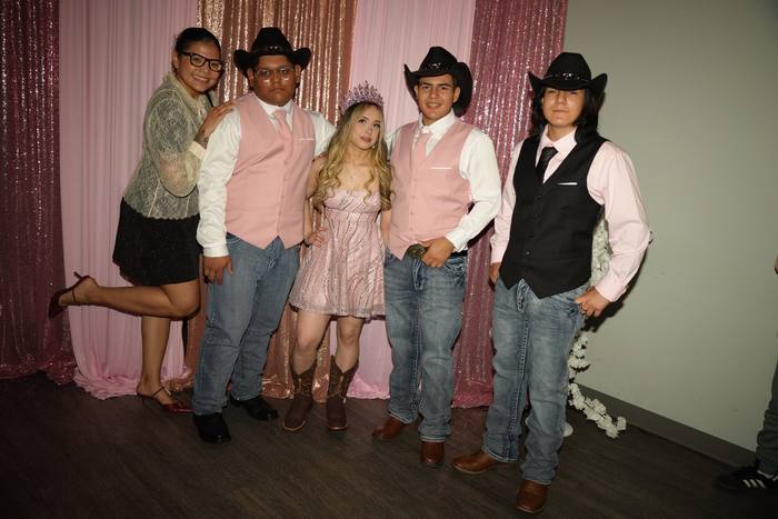 Foto de los XV años de Michell