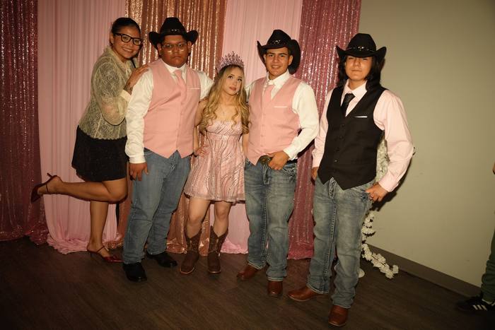 Foto de los XV años de Michell