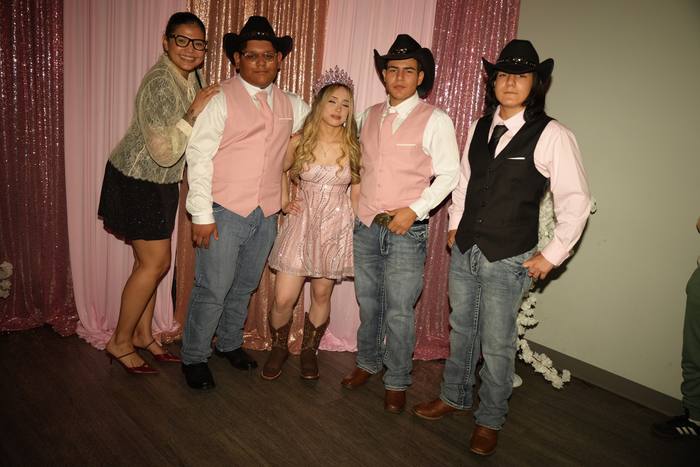Foto de los XV años de Michell