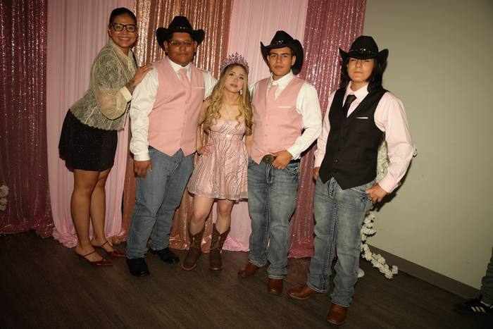 Foto de los XV años de Michell