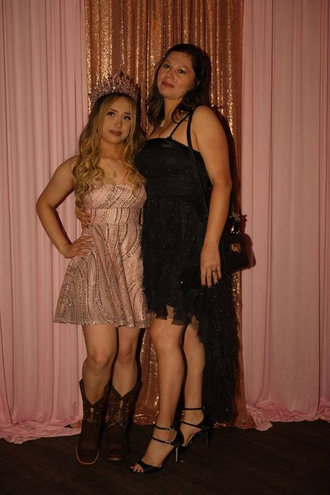 Foto de los XV años de Michell