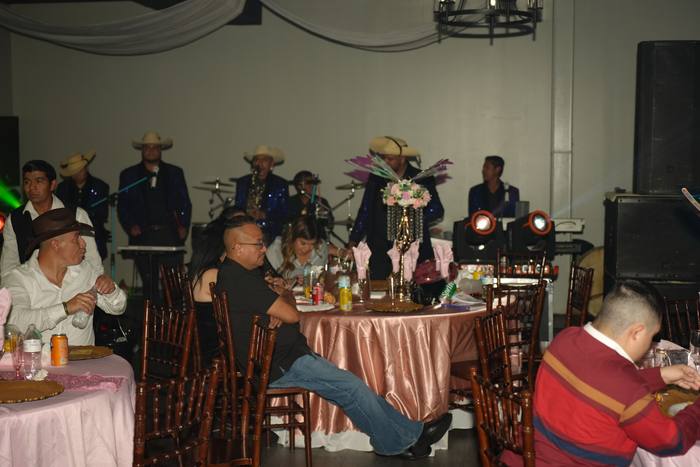Foto de los XV años de Michell