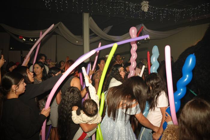 Foto de los XV años de Michell