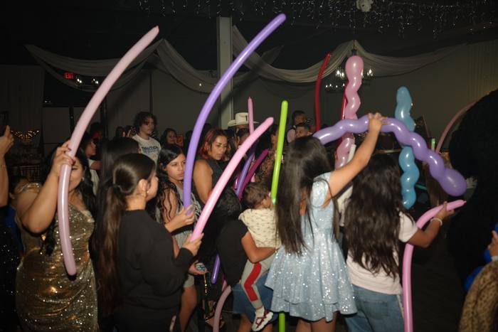 Foto de los XV años de Michell