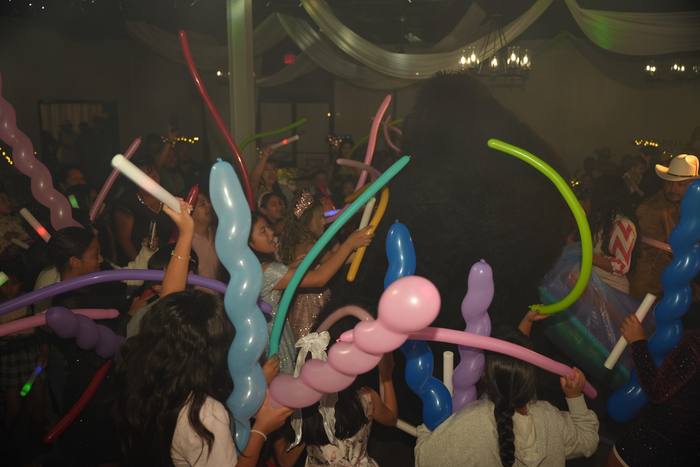 Foto de los XV años de Michell