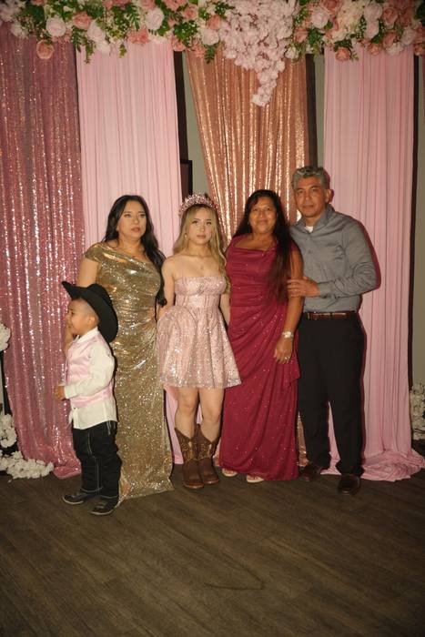 Foto de los XV años de Michell