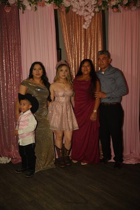 Foto de los XV años de Michell