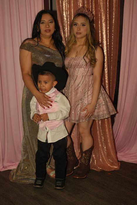 Foto de los XV años de Michell
