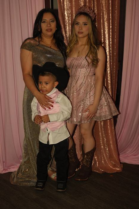 Foto de los XV años de Michell