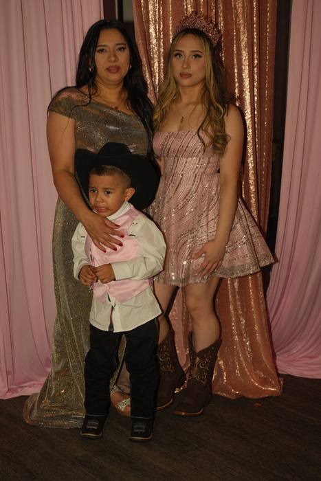 Foto de los XV años de Michell