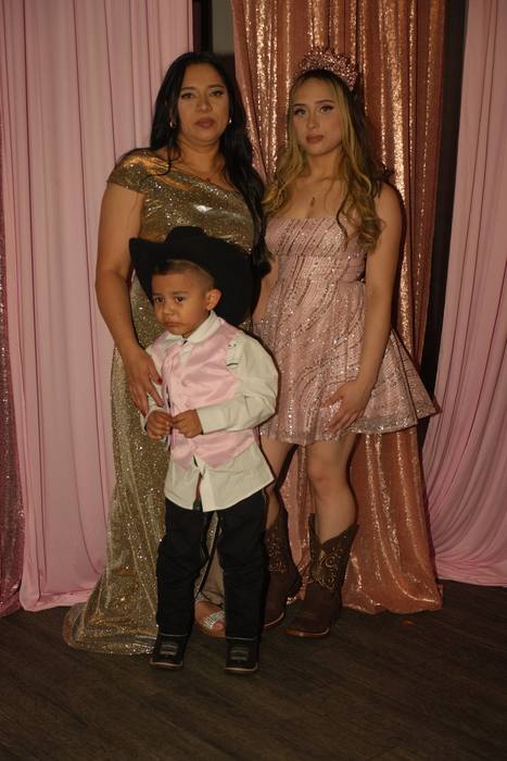Foto de los XV años de Michell