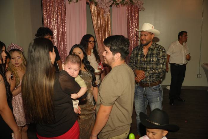 Foto de los XV años de Michell