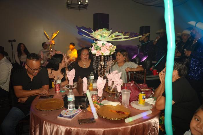 Foto de los XV años de Michell