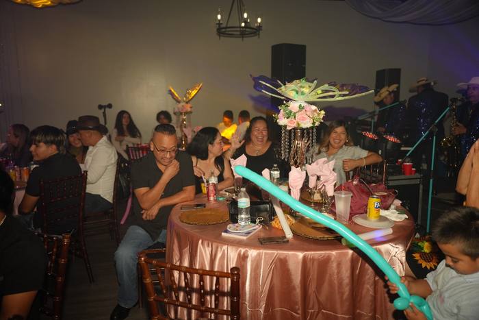 Foto de los XV años de Michell