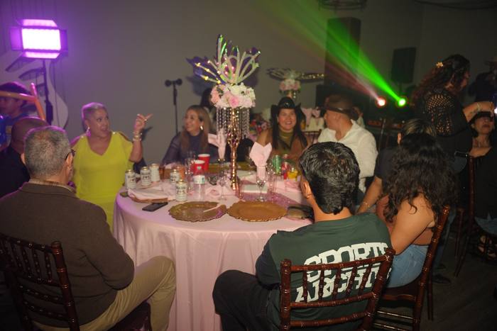 Foto de los XV años de Michell