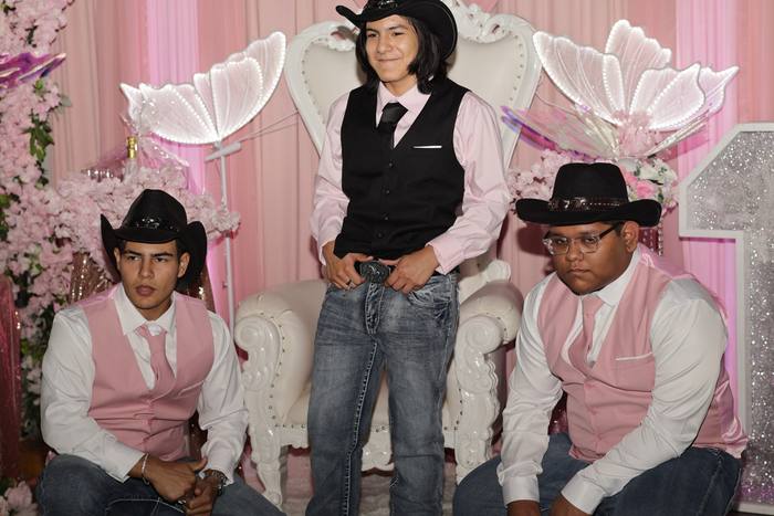 Foto de los XV años de Michell