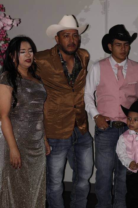 Foto de los XV años de Michell
