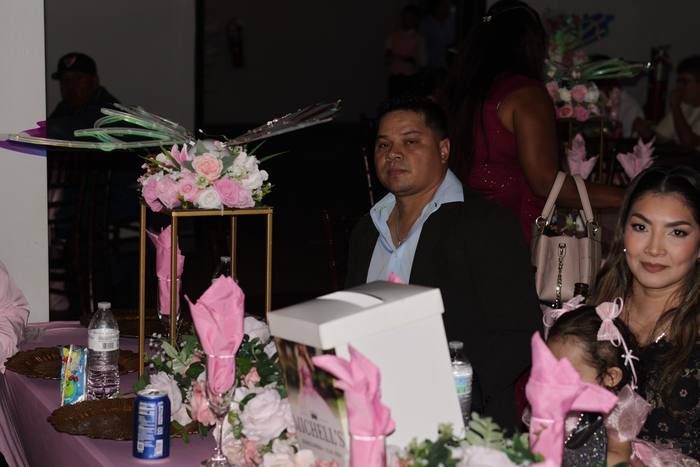Foto de los XV años de Michell