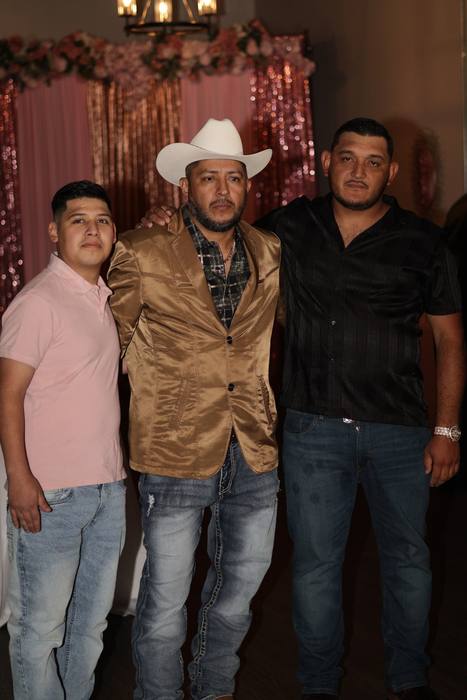 Foto de los XV años de Michell