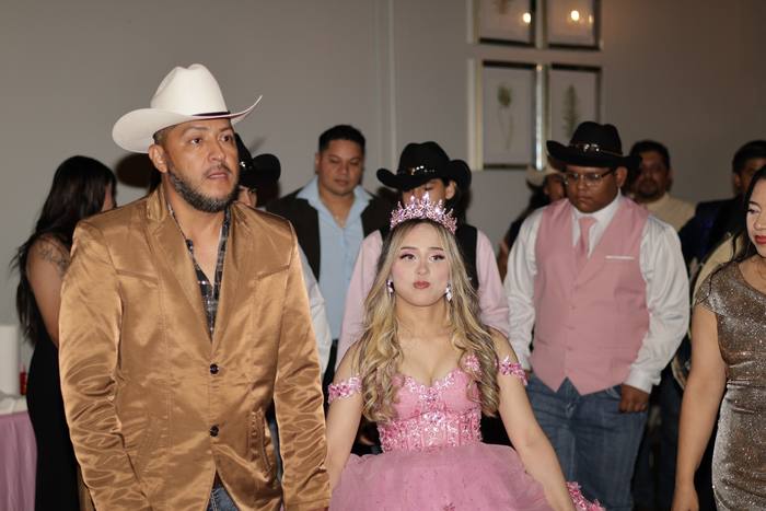 Foto de los XV años de Michell