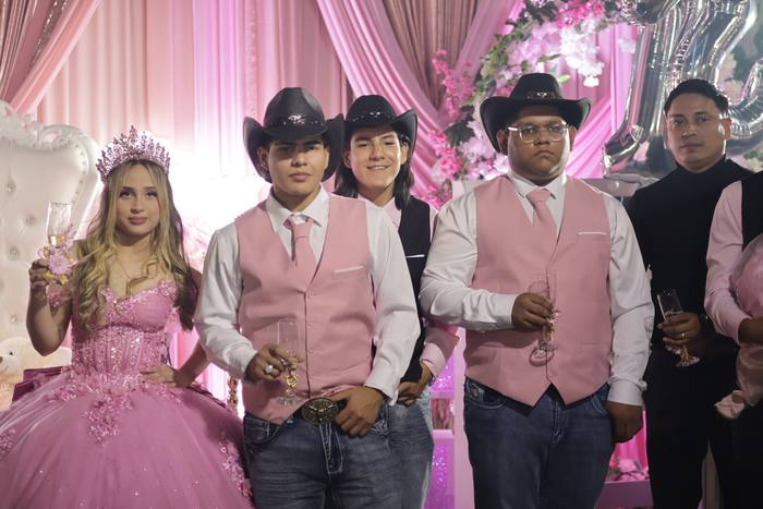 Foto de los XV años de Michell