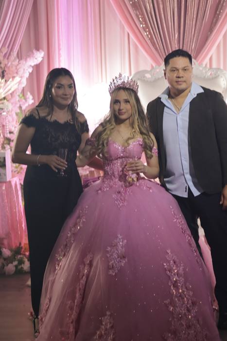 Foto de los XV años de Michell
