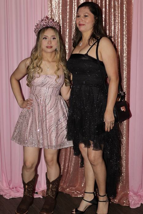 Foto de los XV años de Michell