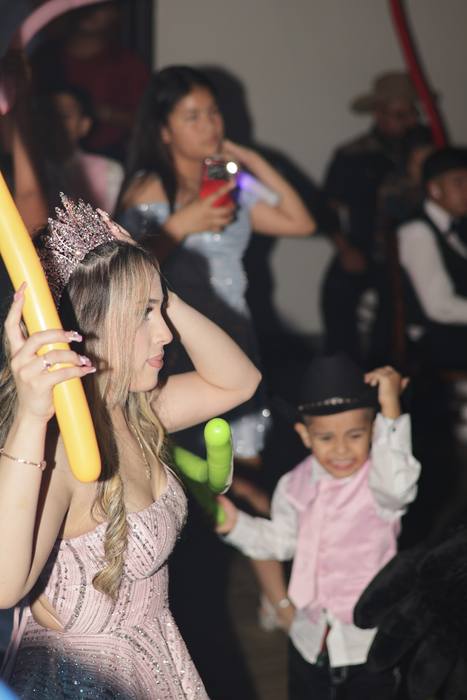 Foto de los XV años de Michell